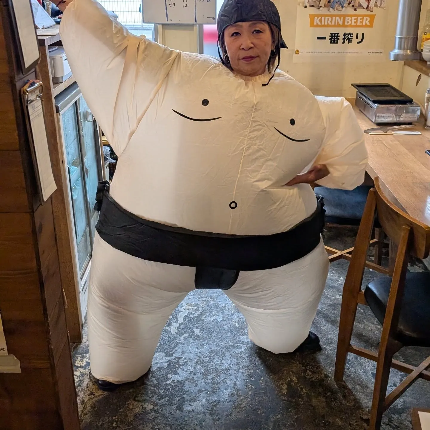 本日のドーラ🔥のセクシーコスプレはフロントバッグ共にＴＴＴＴ...